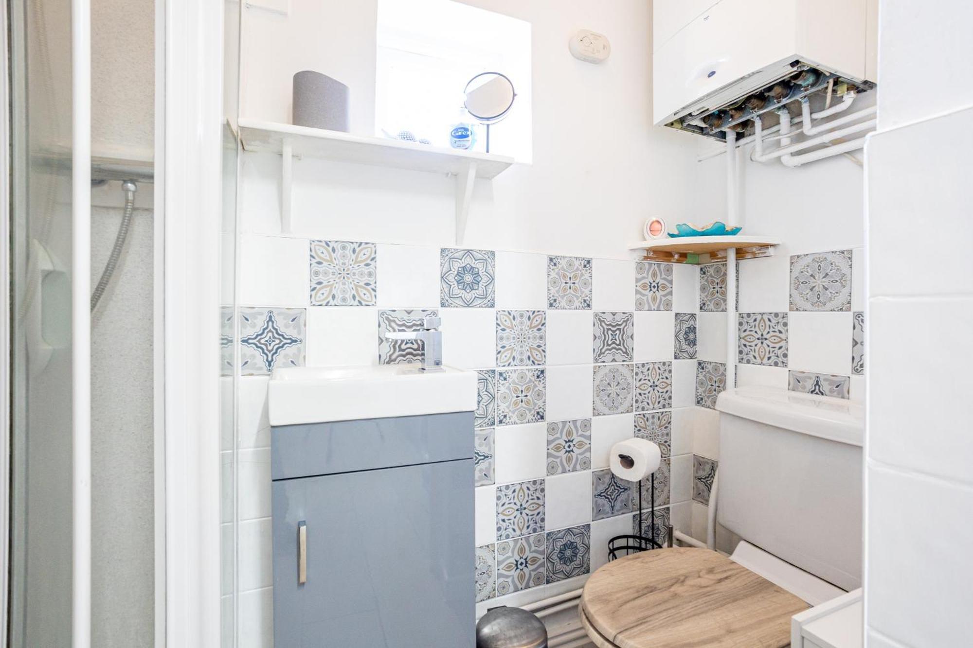 Coronation House By Yourstays - 3 Bedroom House In Newcastle-Under-Lyme Stoke-on-Trent Buitenkant foto